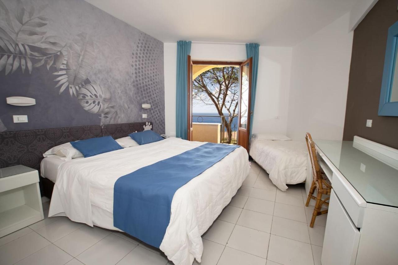 Perla Del Golfo Resort Terrasini Bagian luar foto